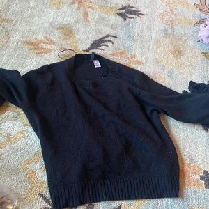 black sweater from h&m